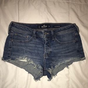 hollister low rise Shorts